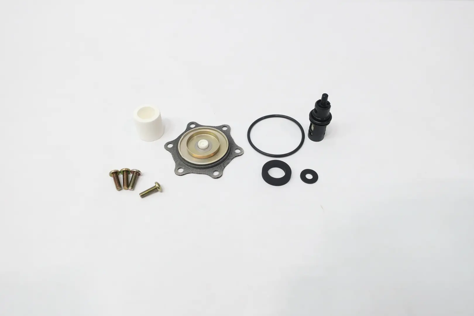 Produktfoto 1 von FISHER R67CFRX0012