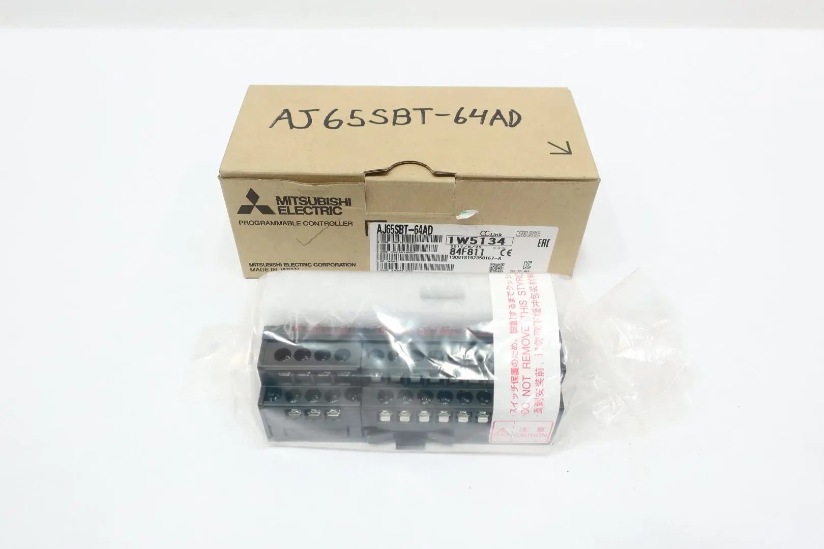 Produktfoto 1 von MITSUBISHI AJ65SBT-64AD