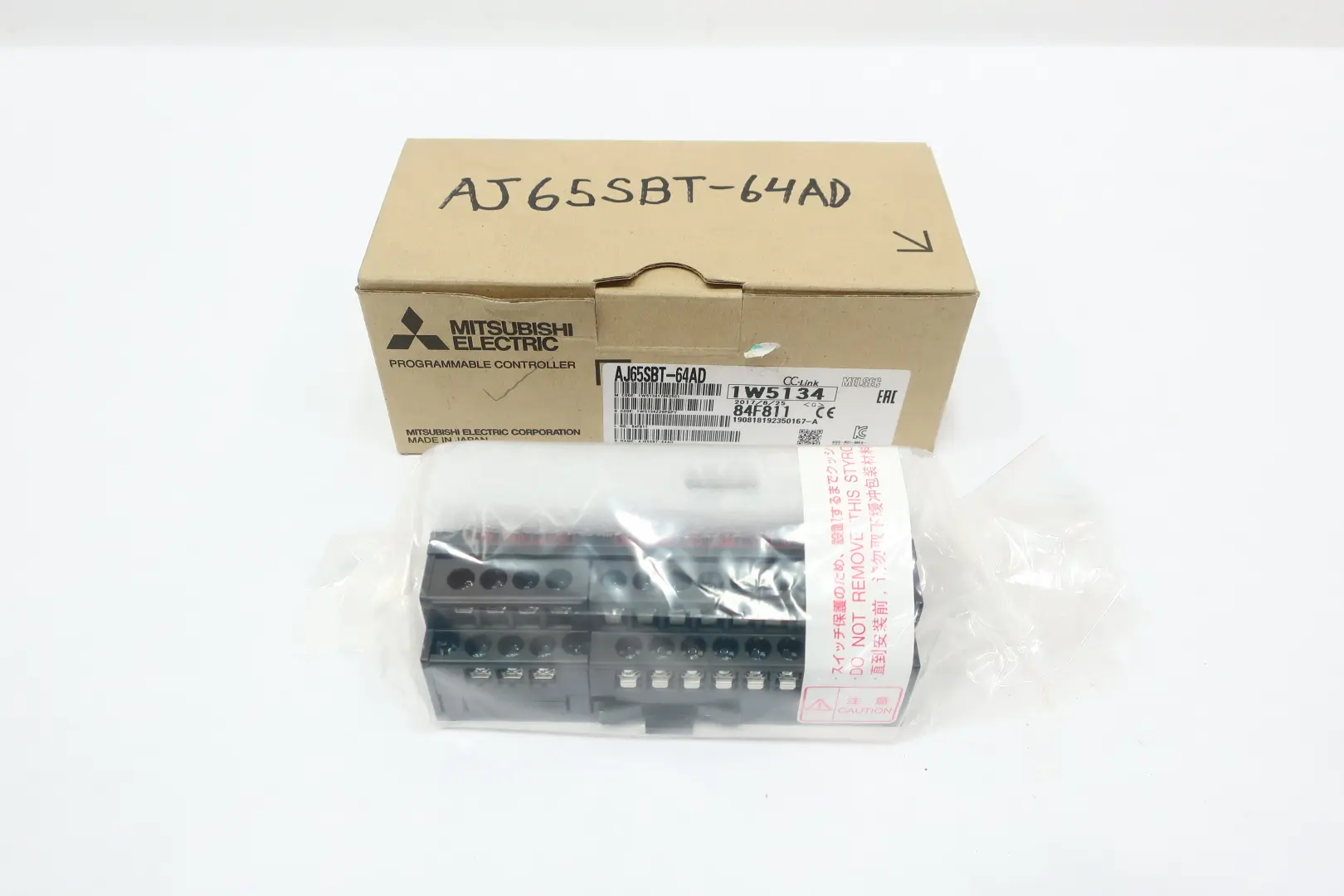 Produktfoto 1 von MITSUBISHI AJ65SBT-64AD