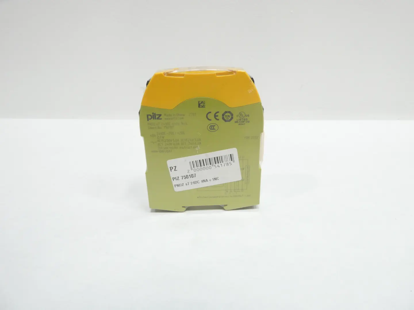 Produktfoto 1 von PILZ PNOZ S7 24VDC 4N/O 1N/C 750107