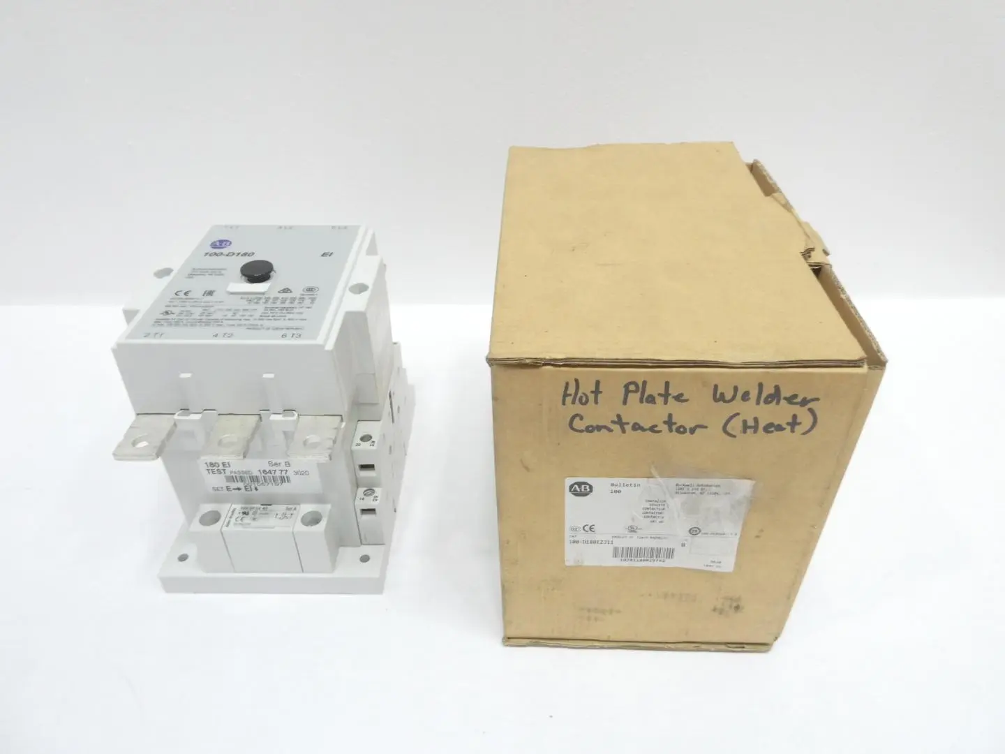 Produktfoto 1 von ALLEN BRADLEY 100-D180EZJ11