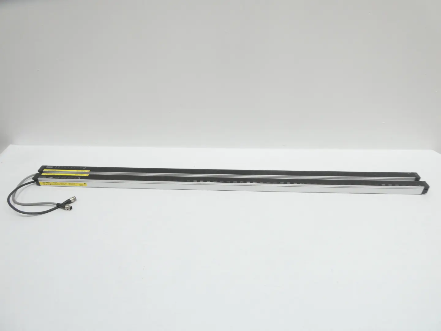 Produktfoto 1 von OMRON F3SJ-B1185P25-D F3SJ-B1185-25-L