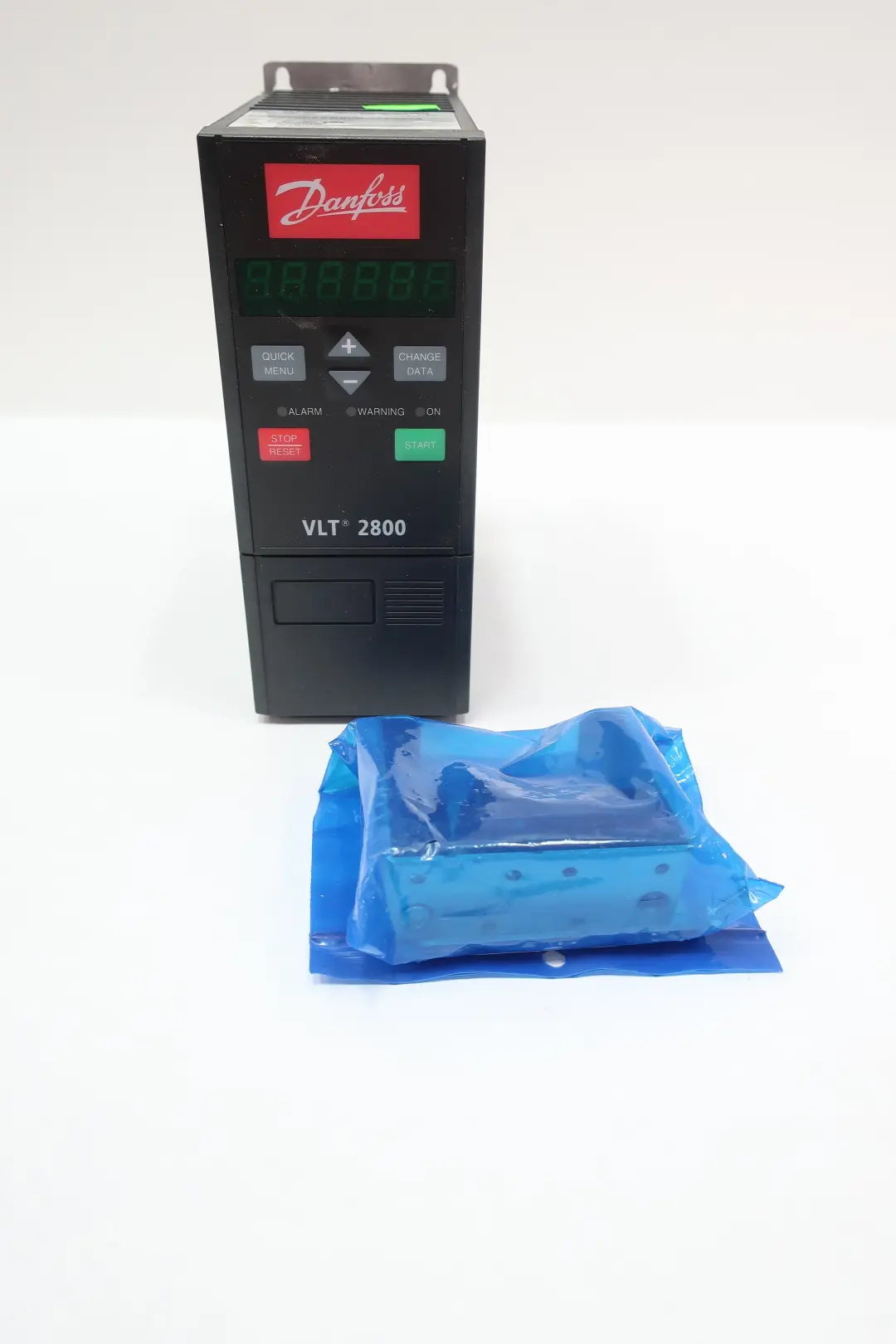 Produktfoto 1 von DANFOSS VLT2805PT4B20SBR0DBF00A00C1