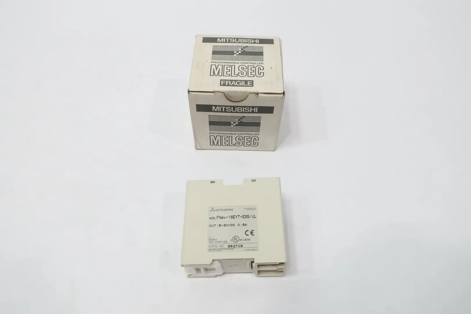 Produktfoto 1 von MITSUBISHI FX2N-16EYT-ESS/UL