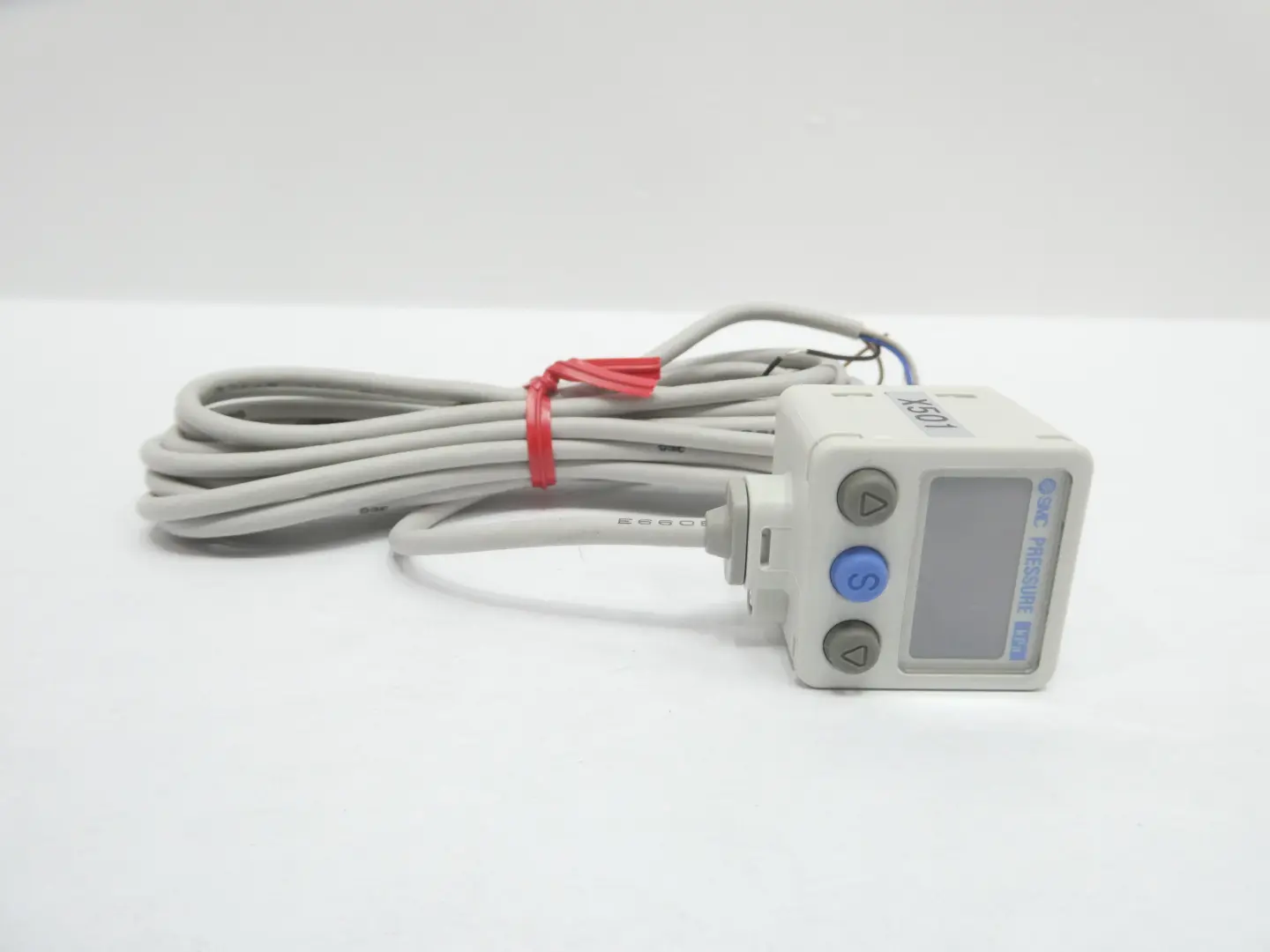 Produktfoto 1 von SMC ZSE40A-NO1-T