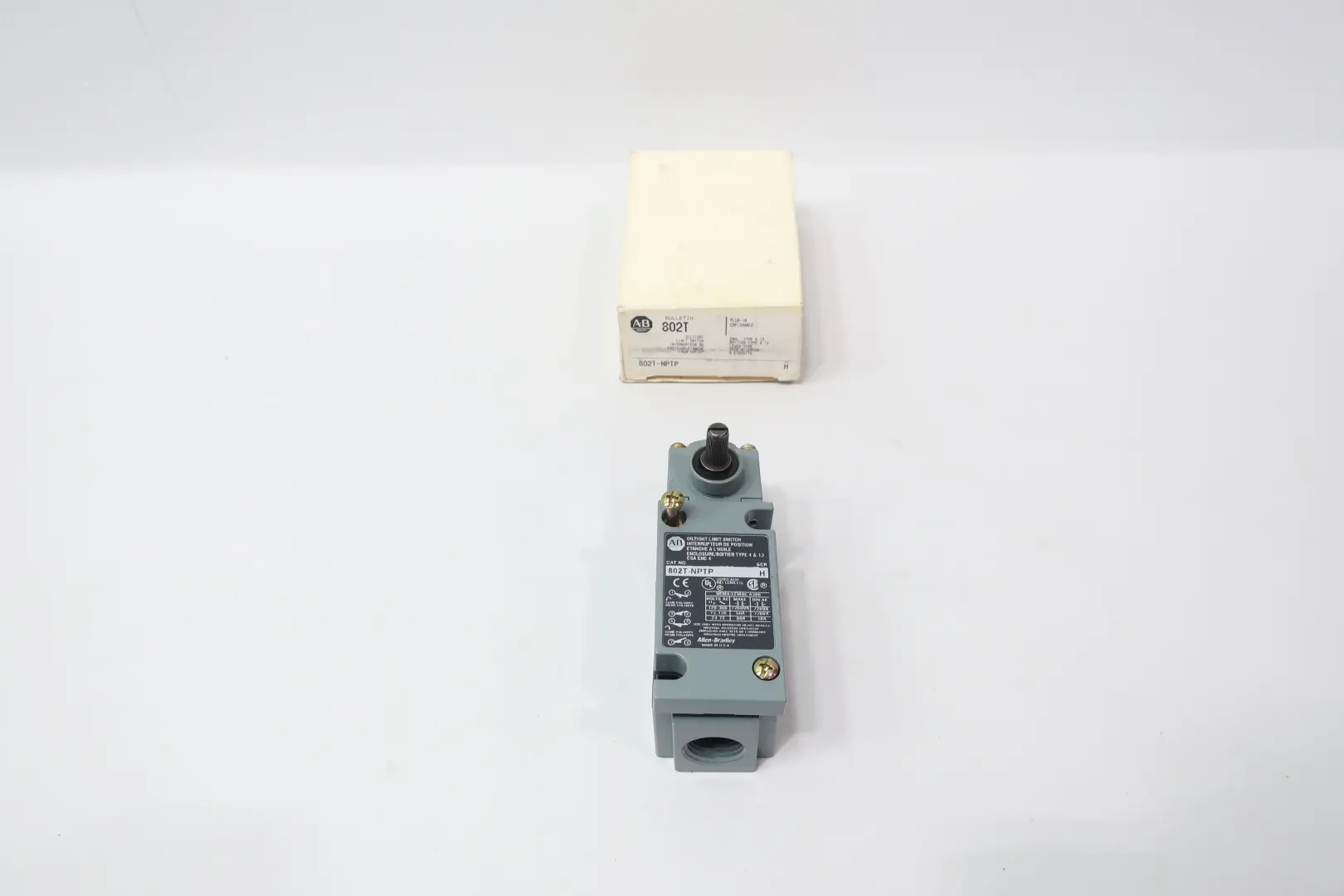 Produktfoto 1 von ALLEN BRADLEY 802T-NPTP