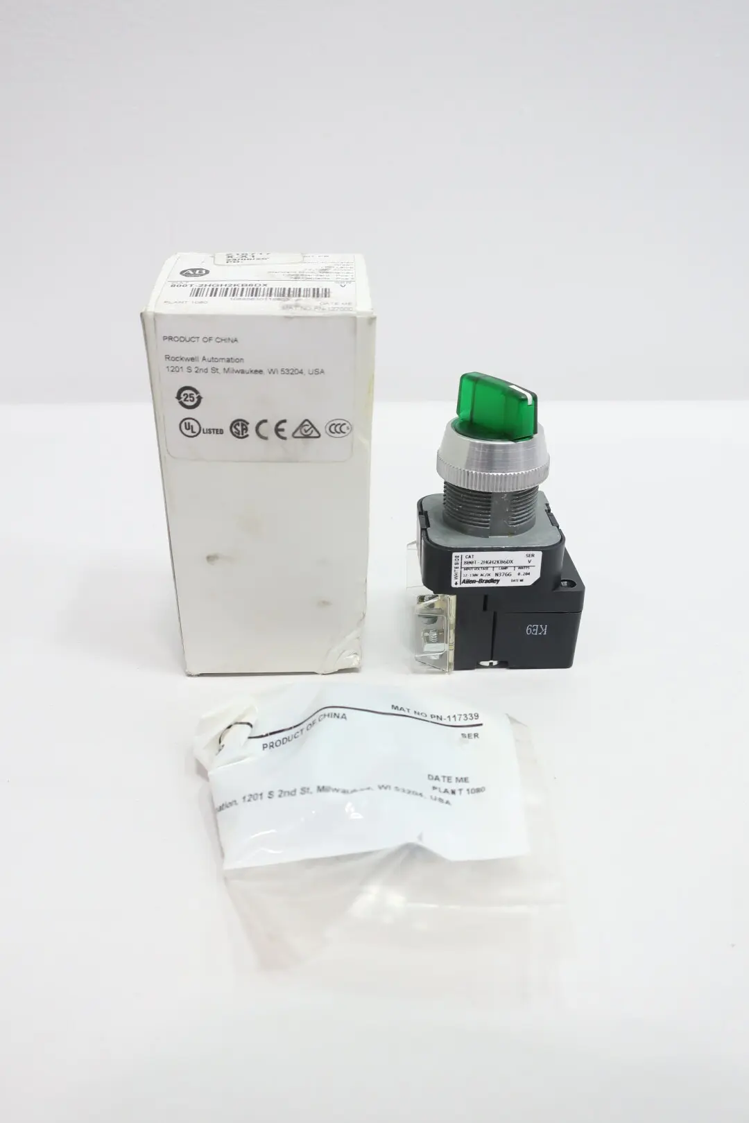 Produktfoto 1 von ALLEN BRADLEY 800T-2HGH2KB6DX