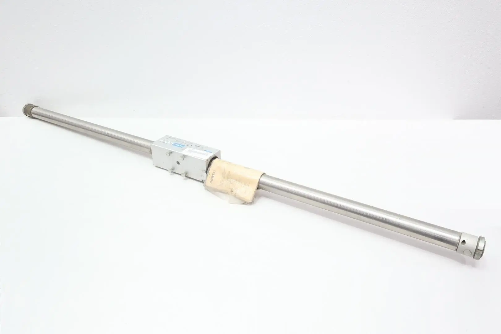 Produktfoto 1 von FESTO DGO-1 5/8"-48"-PPV-AB
