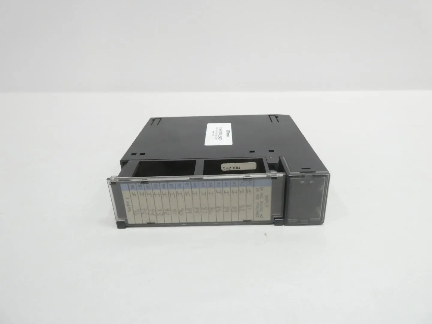 Produktfoto 1 von FANUC IC693MDL241A