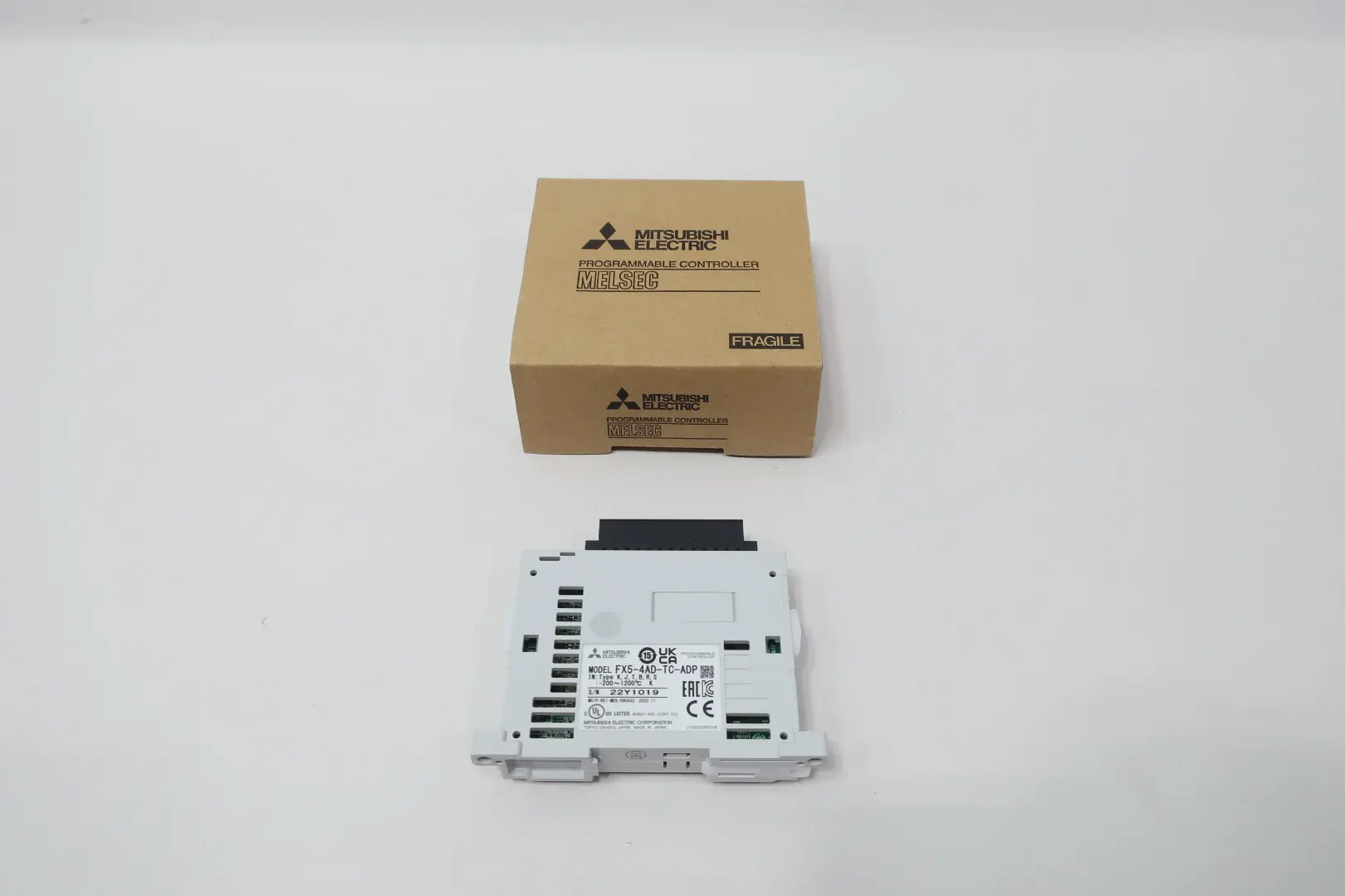 Produktfoto 1 von MITSUBISHI FX5-4AD-TC-ADP