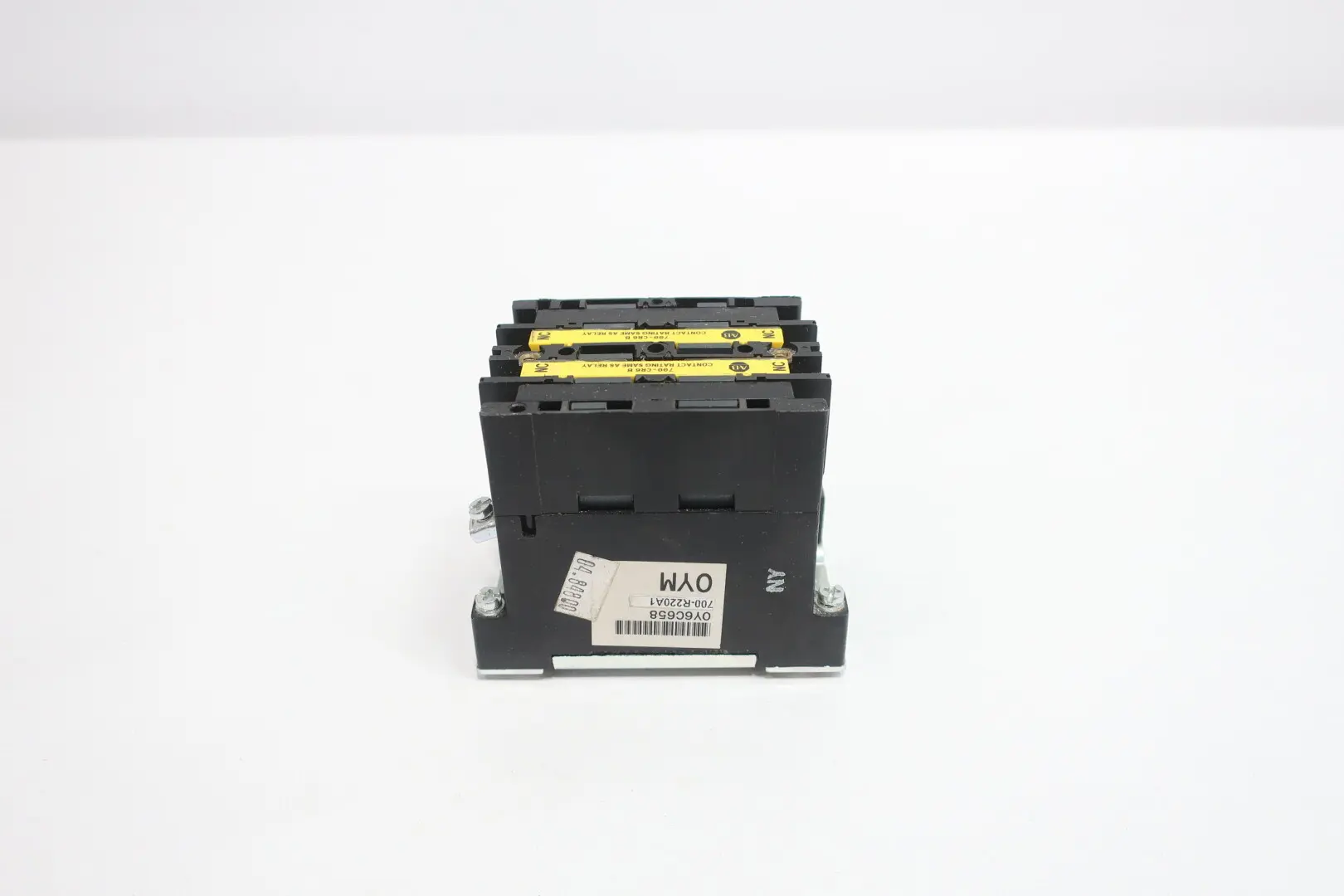 Produktfoto 1 von ALLEN BRADLEY 700-R220A1