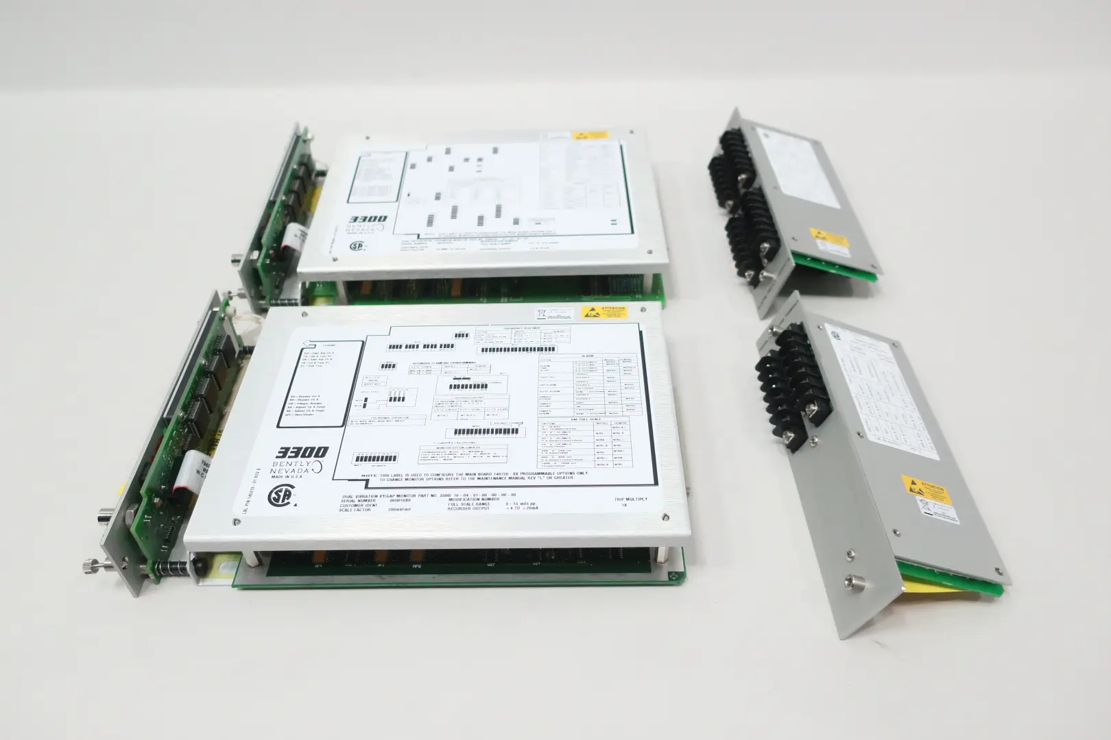 Produktfoto 1 von BENTLY NEVADA 3300/16-04-01-00-00-00-00 3300/45-07-03-01-00