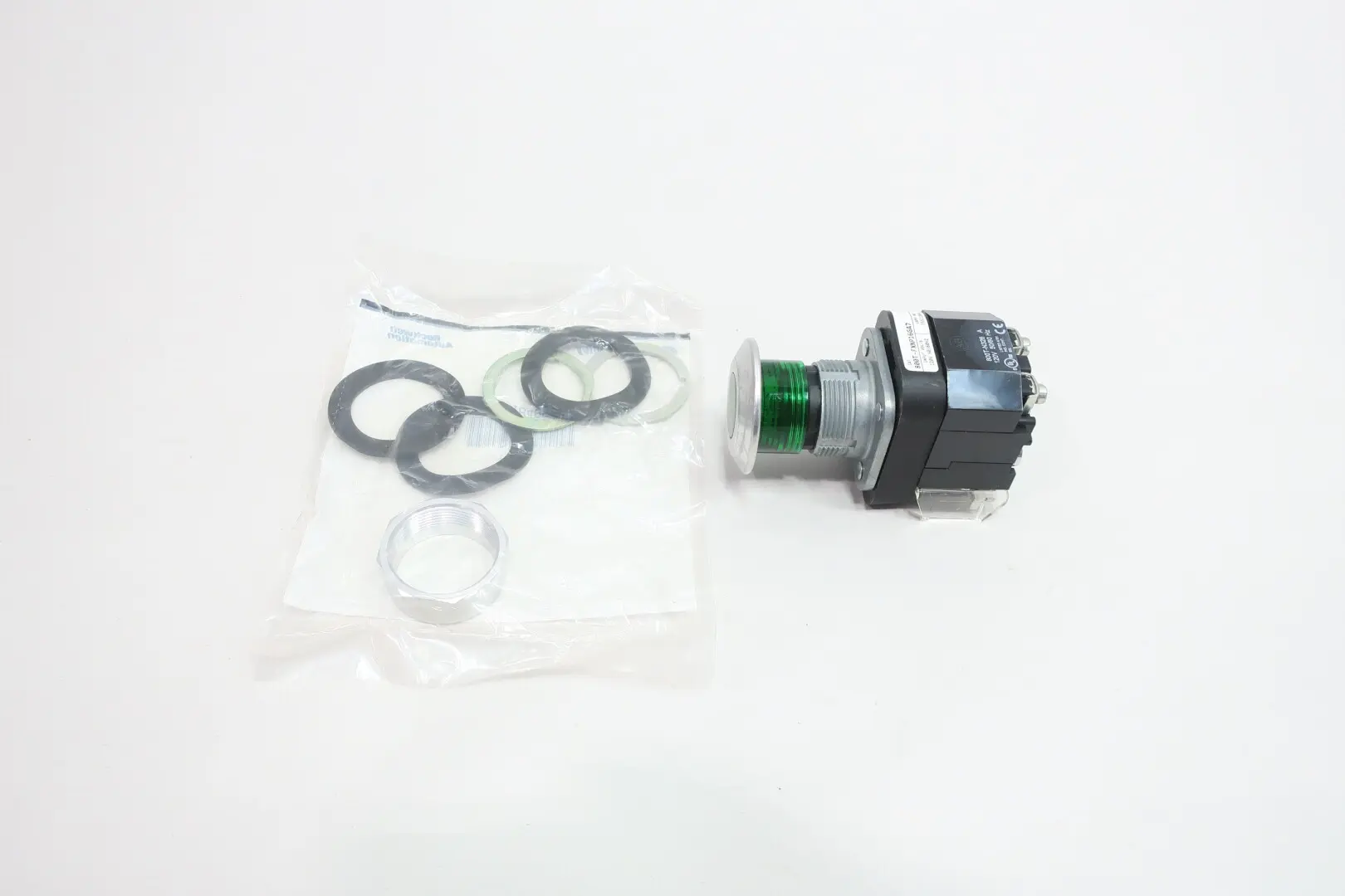 Produktfoto 1 von ALLEN BRADLEY 800T-FXNP16GA7