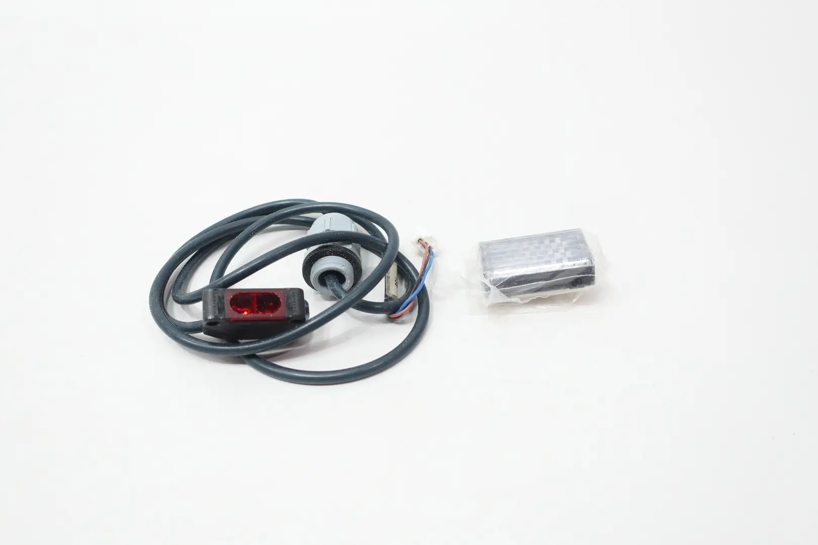 Produktfoto 1 von OMRON E3Z-R61-C