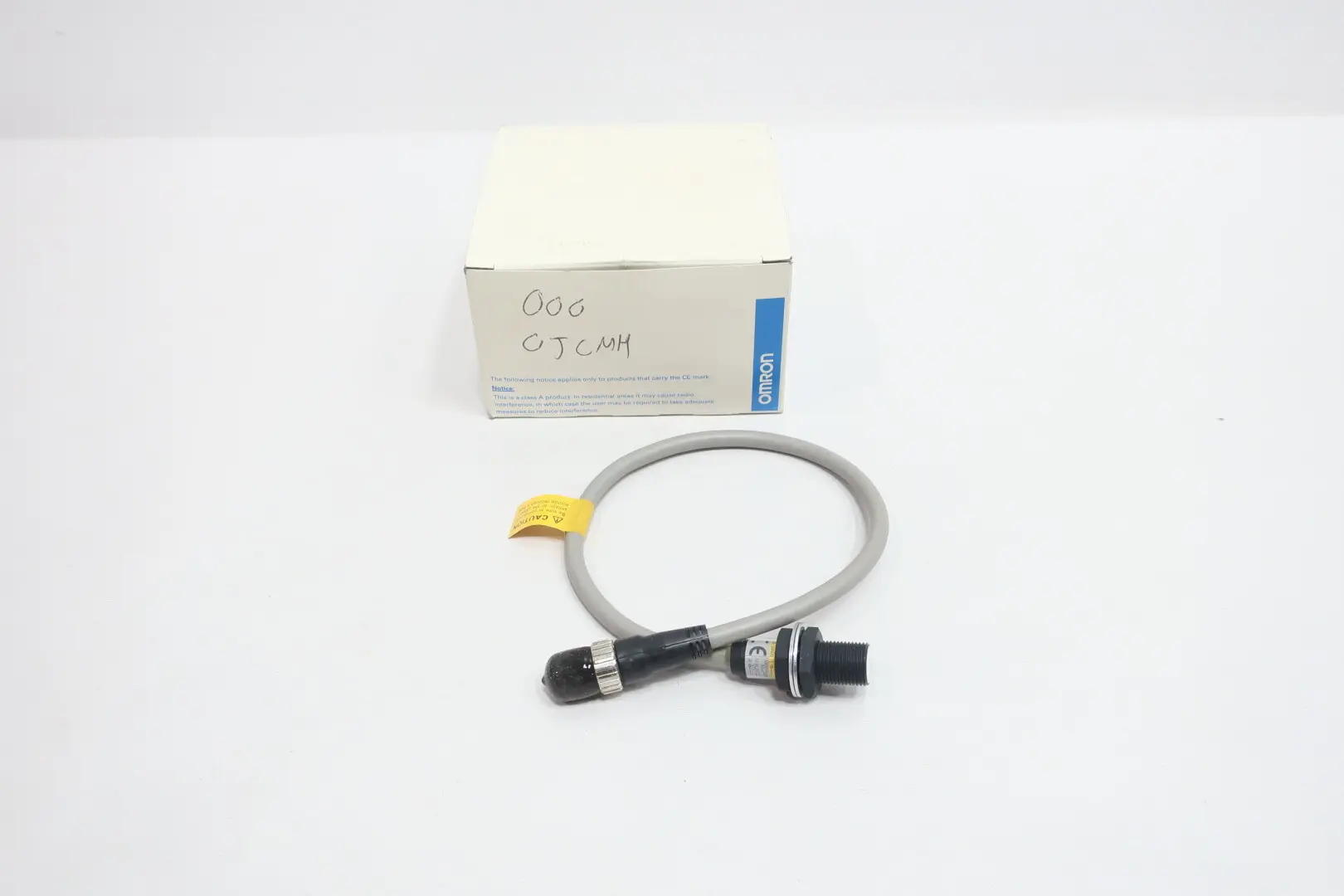 Produktfoto 1 von OMRON E2EQ-X3D1-M1GJ
