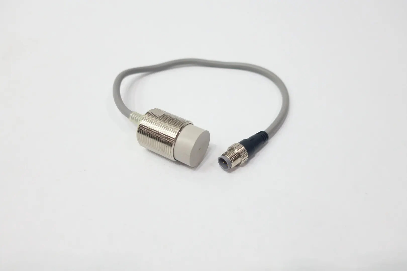 Produktfoto 1 von OMRON E2E-X20MD1-M1GJ
