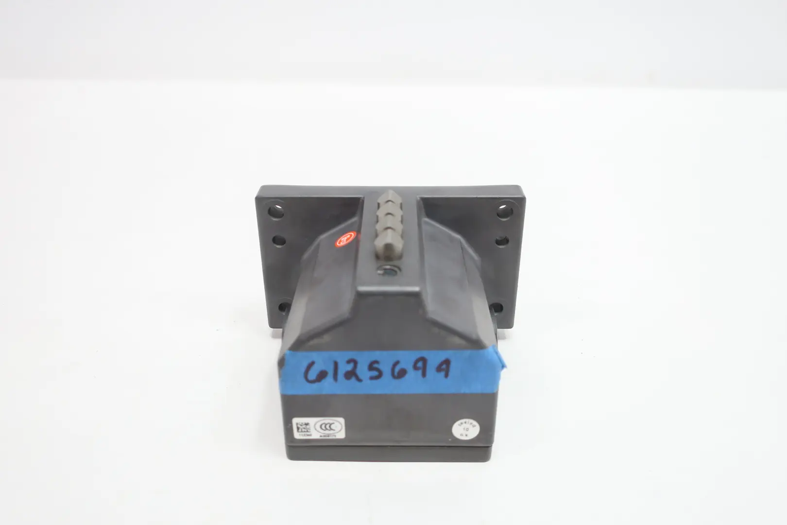 Produktfoto 1 von EUCHNER RGBF04D12-1514-M