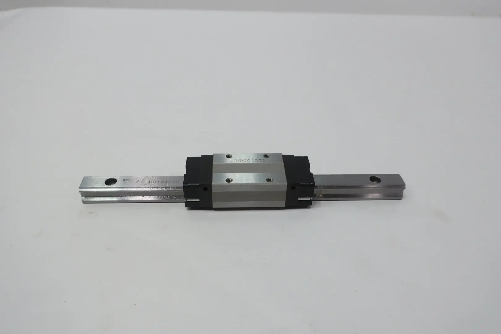 Produktfoto 1 von THK SHS15V1QZSS+220L