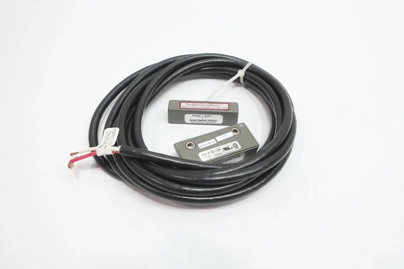 SENTROL 251-F7Z-12K