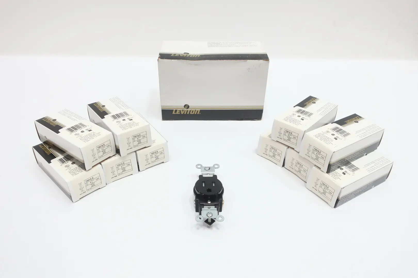 Produktfoto 1 von LEVITON T5015-E