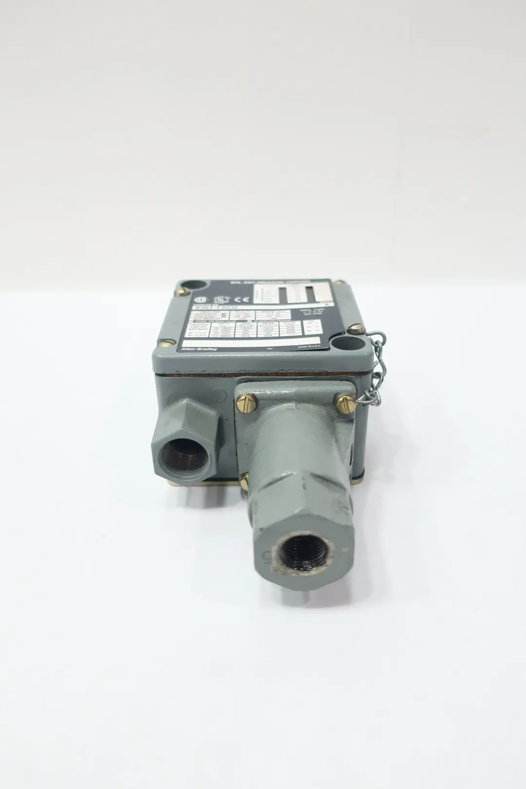 Produktfoto 1 von ALLEN BRADLEY 836T-T303J