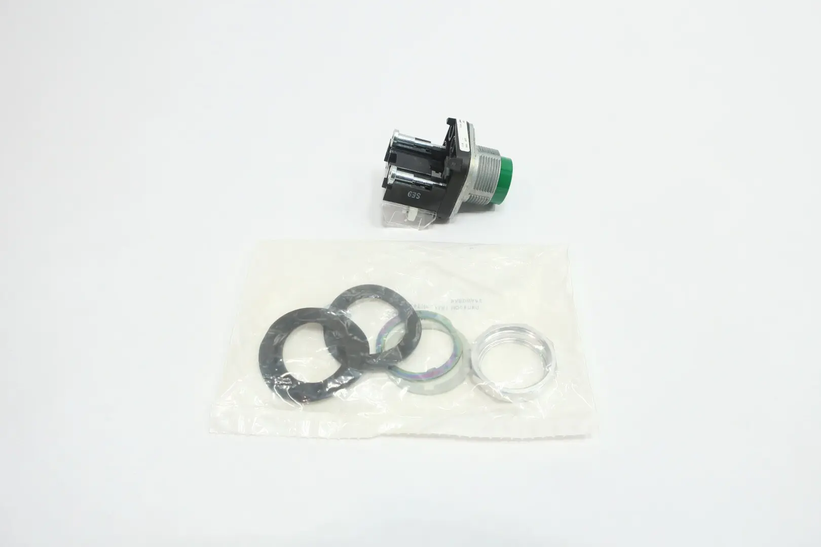 Produktfoto 1 von ALLEN BRADLEY 800T-B1D2