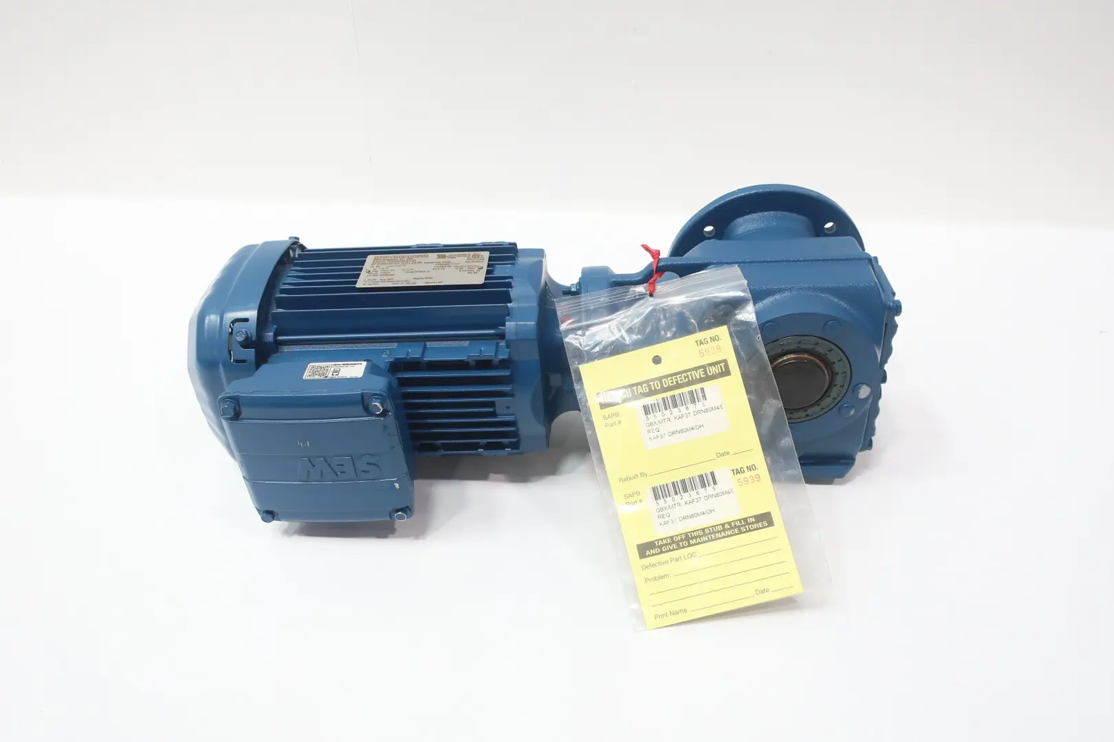 Produktfoto 1 von SEW EURODRIVE KAF37 DRN80M4/DH
