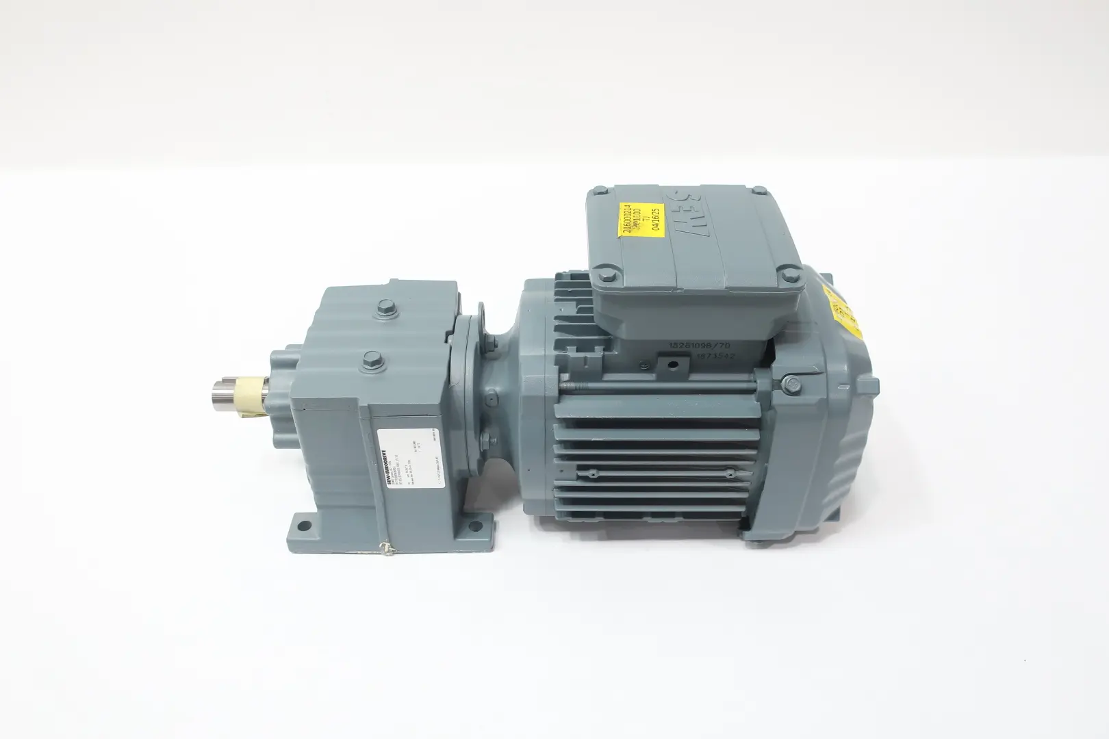 Produktfoto 1 von SEW EURODRIVE R17 DRN80MK4