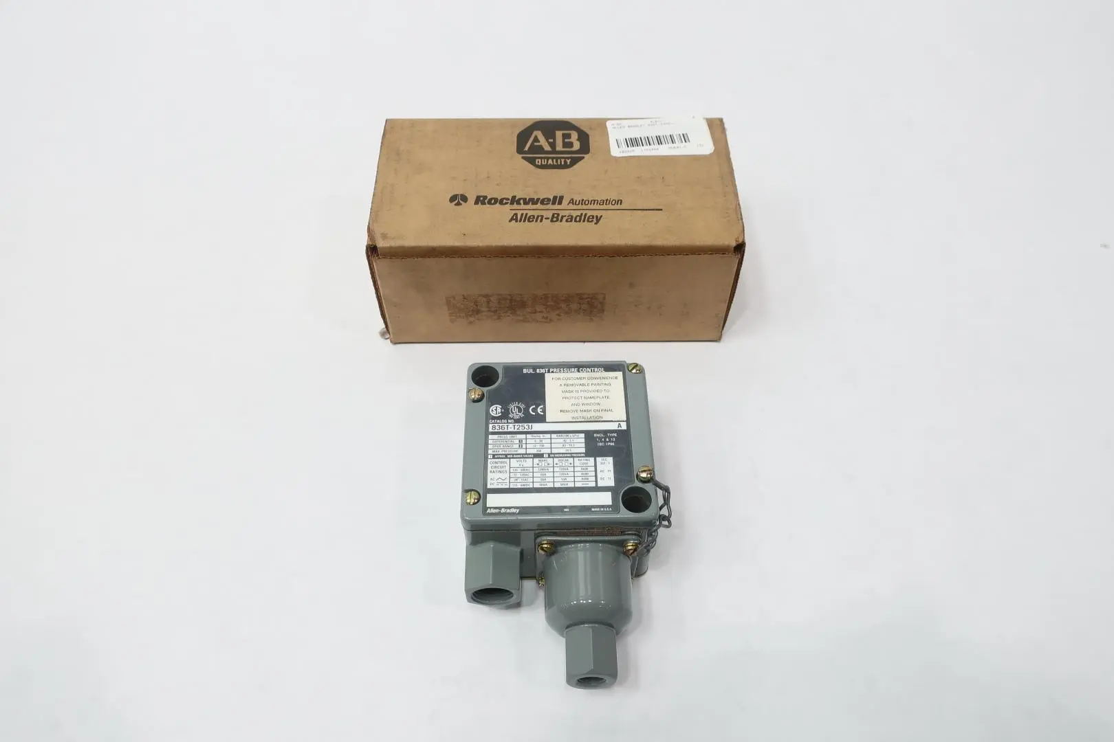Produktfoto 1 von ALLEN BRADLEY 836T-T253J