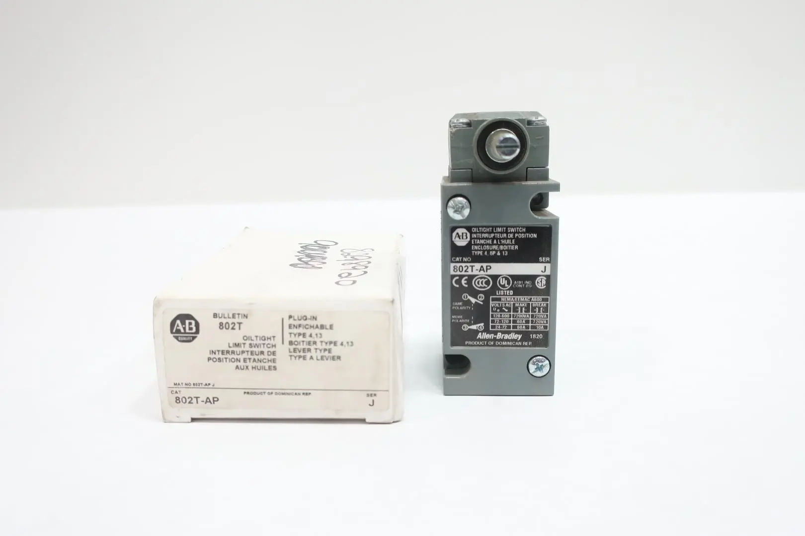Produktfoto 1 von ALLEN BRADLEY 802T-AP