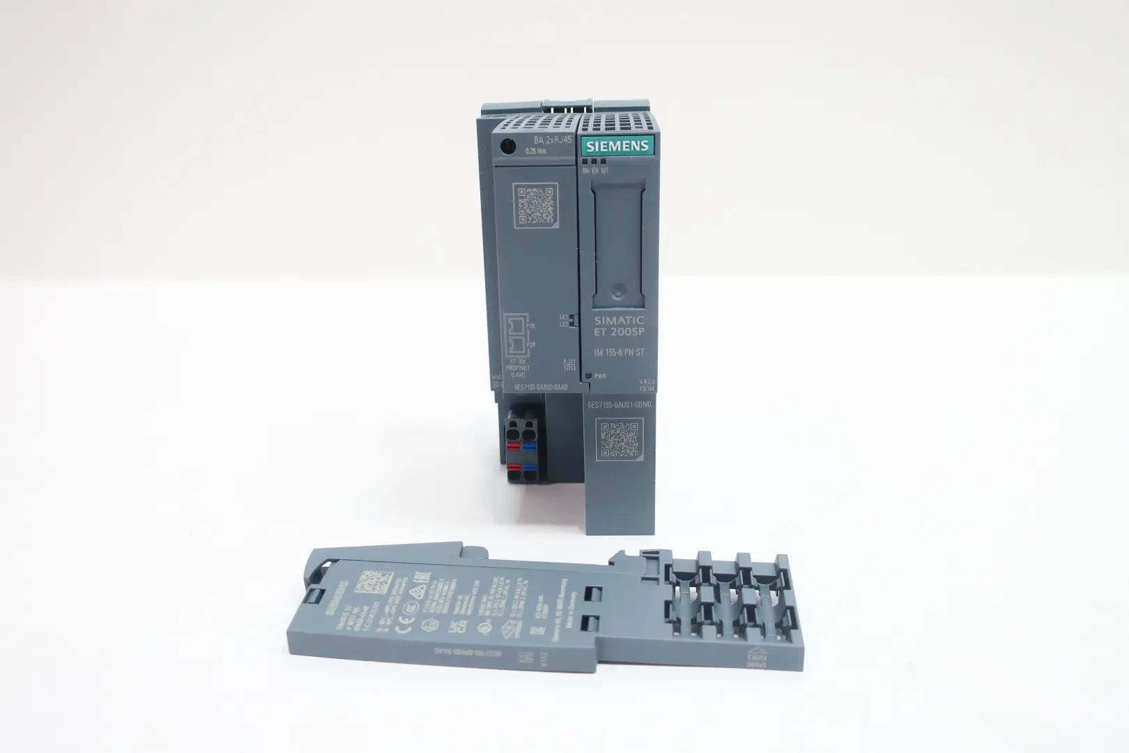 Produktfoto 1 von SIEMENS 6ES7155-6AA01-0BN0