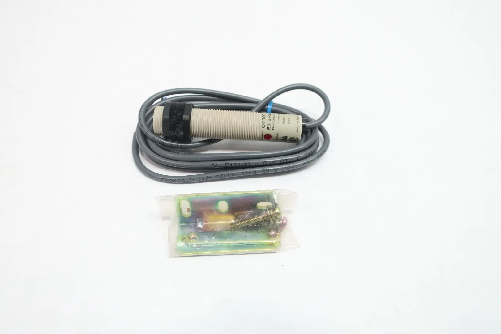 OMRON E3F2-R2Z2