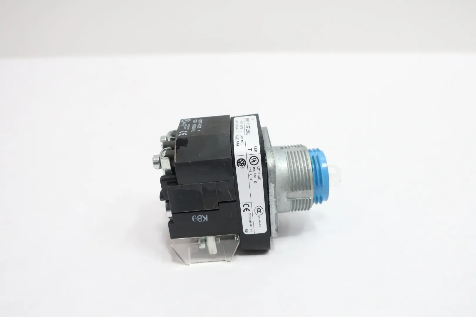Produktfoto 1 von ALLEN BRADLEY 800T-FXTP16XA1