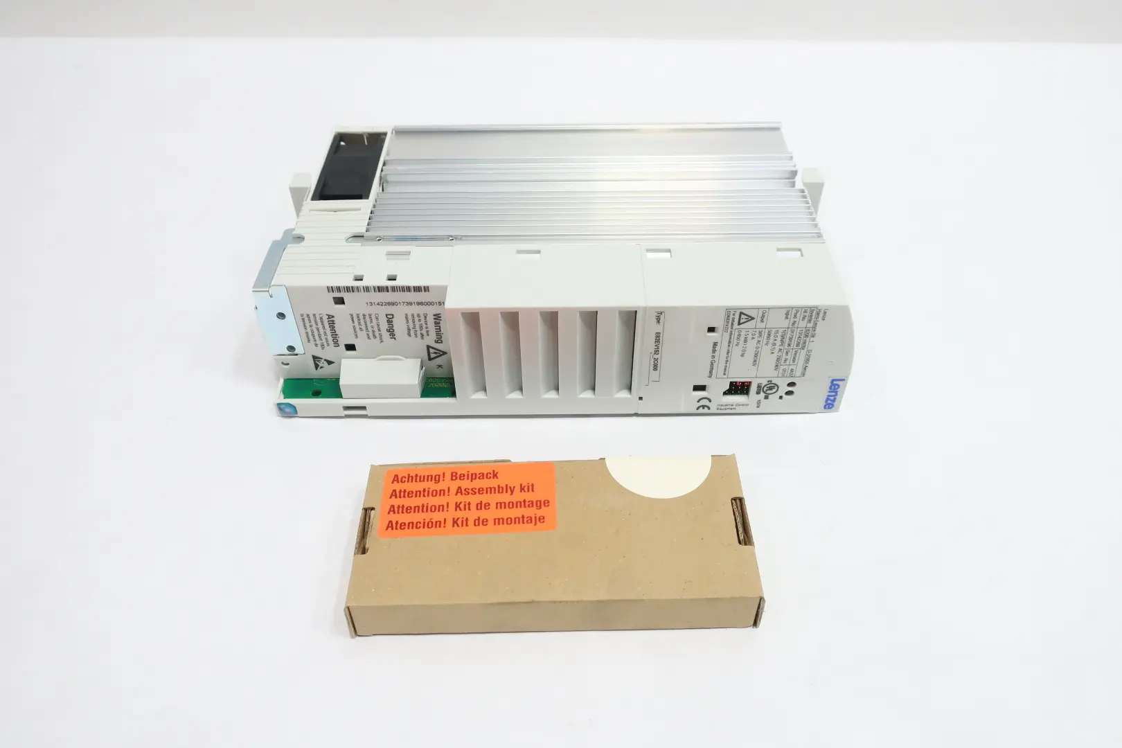 Produktfoto 1 von LENZE E82EV152K2C000