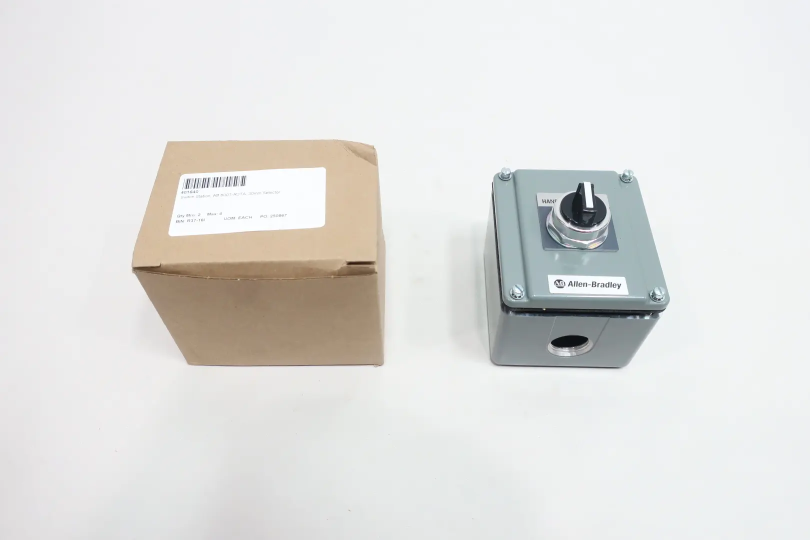 Produktfoto 1 von ALLEN BRADLEY 800T-R3TA