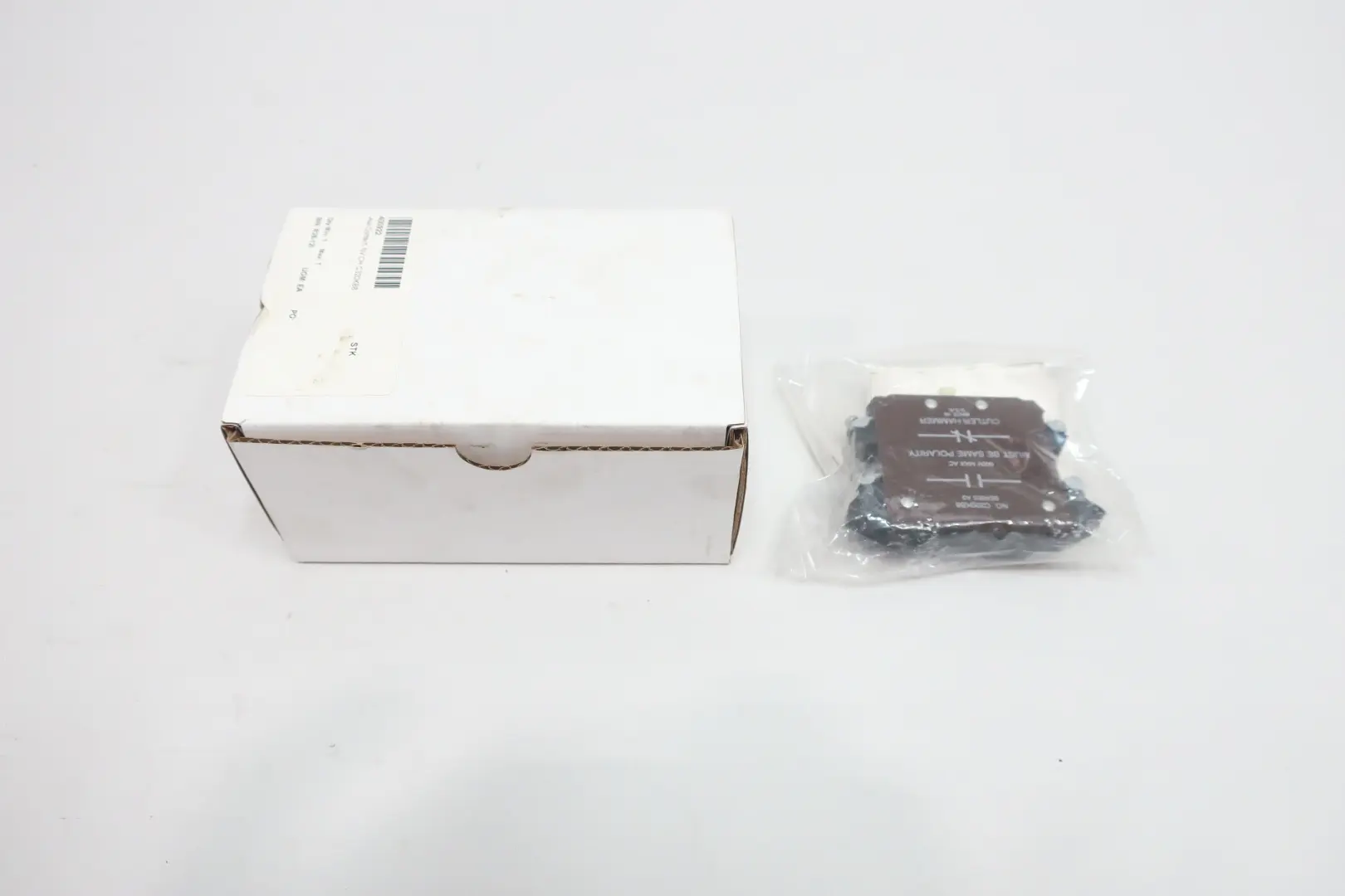 Produktfoto 1 von CUTLER-HAMMER C320KB8