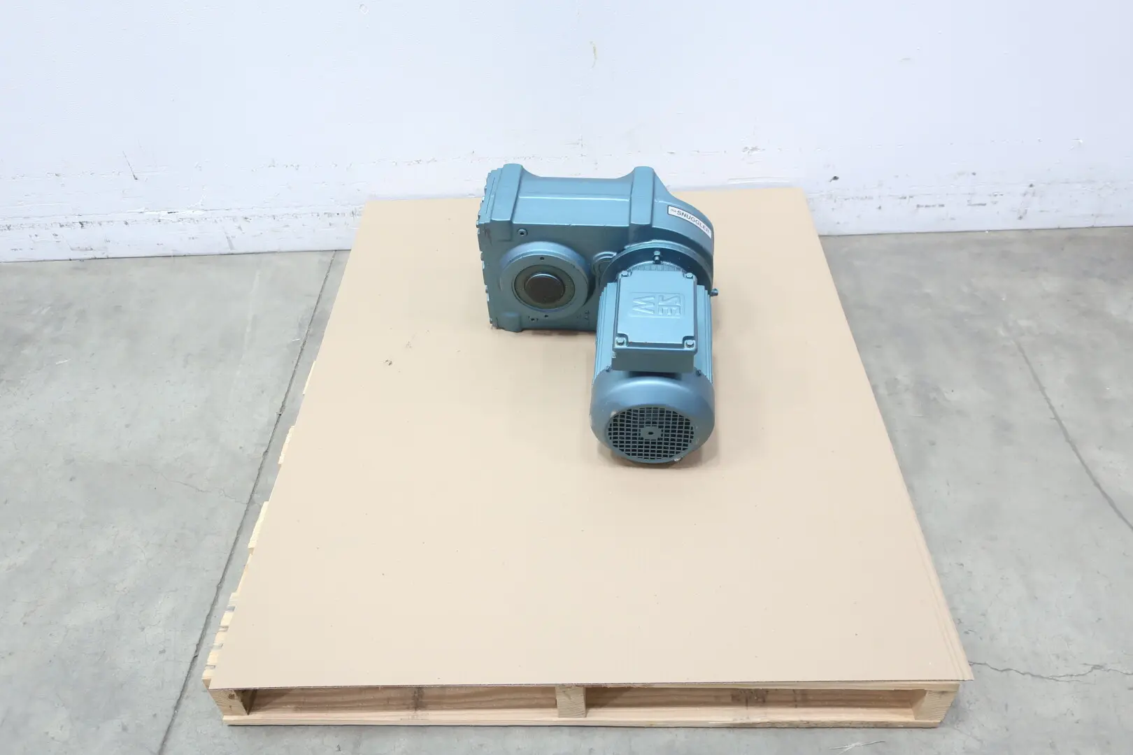 Produktfoto 1 von SEW EURODRIVE FA77DV100L4