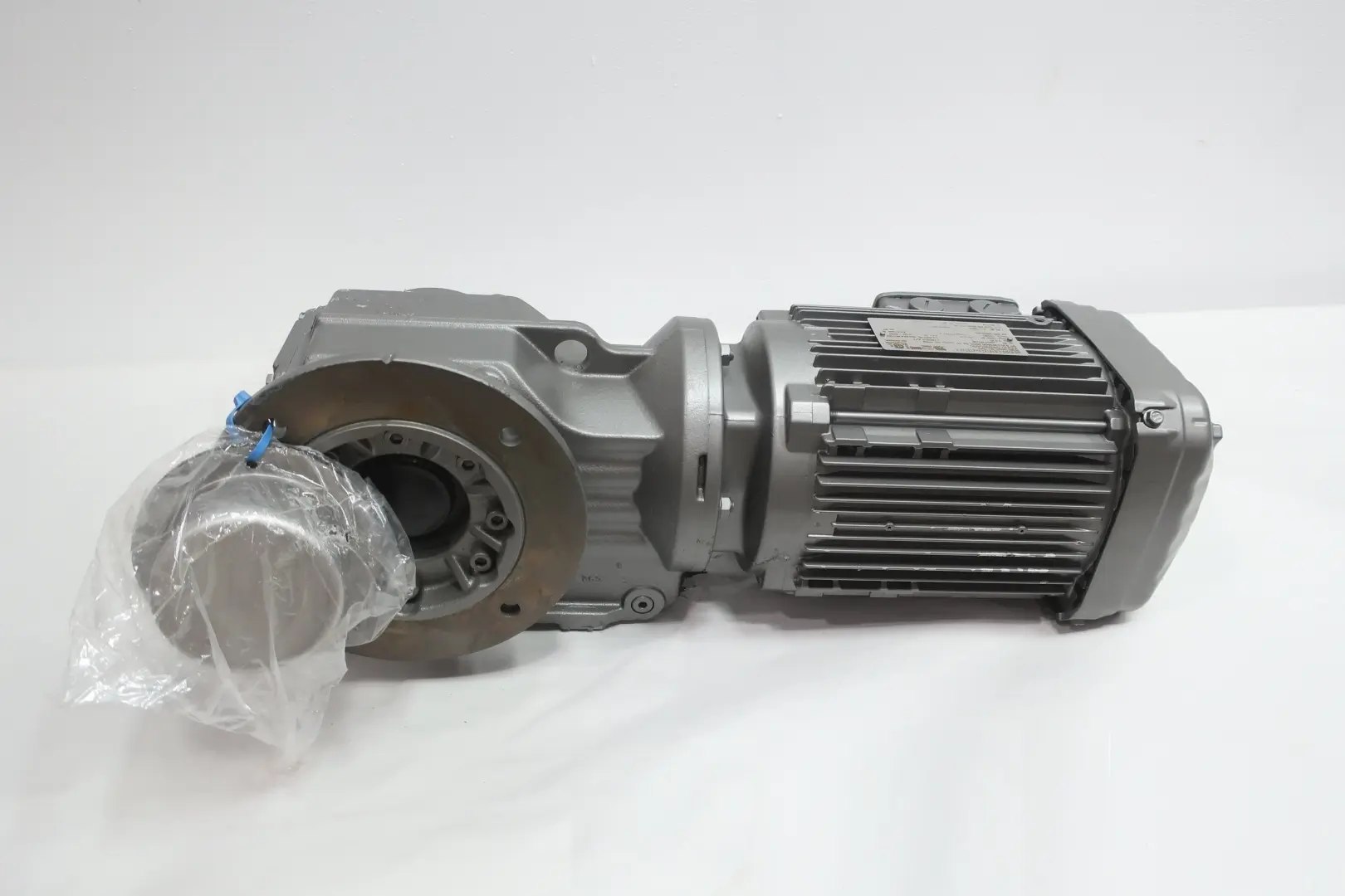 Produktfoto 1 von SEW EURODRIVE KAF47 DRN90L4/RI