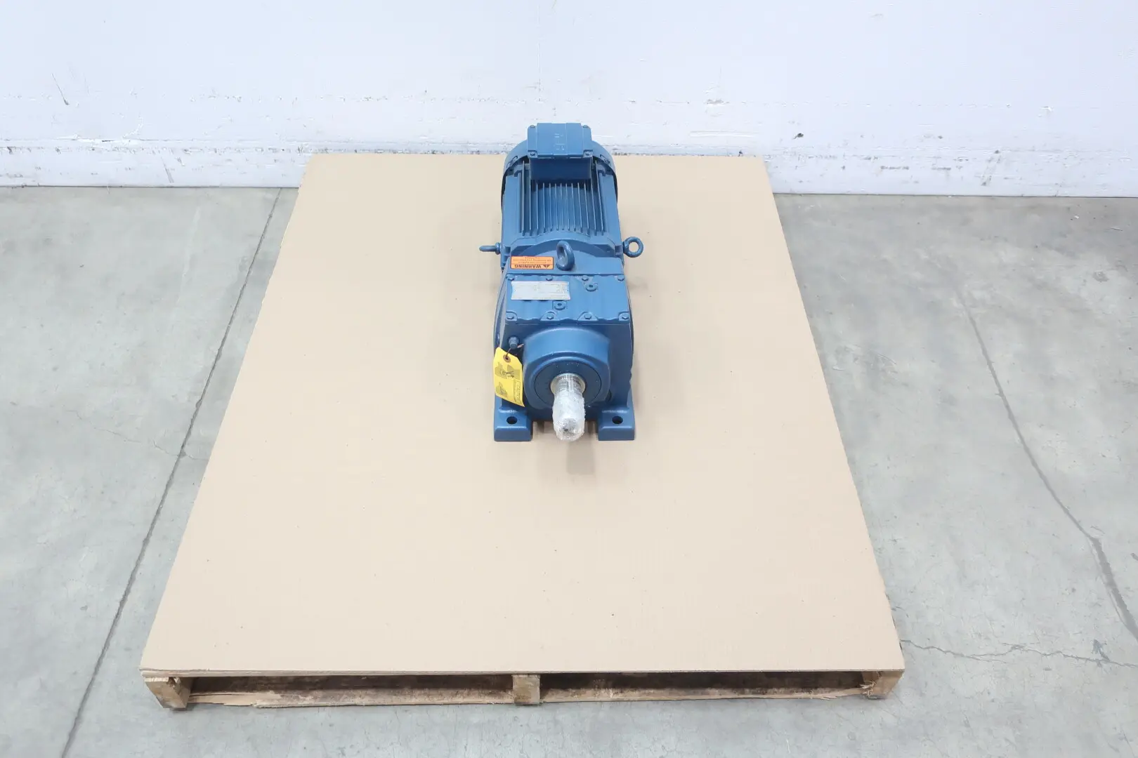 Produktfoto 1 von SEW EURODRIVE R77DRE132S4
