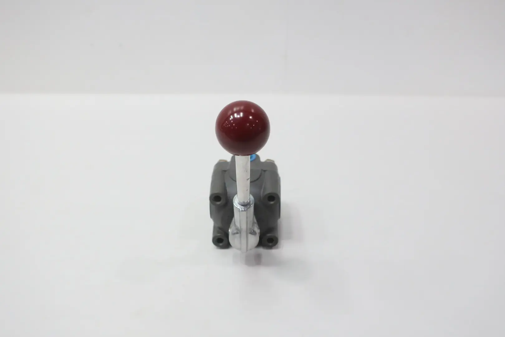 Produktfoto 1 von BARKSDALE 6142R3H03