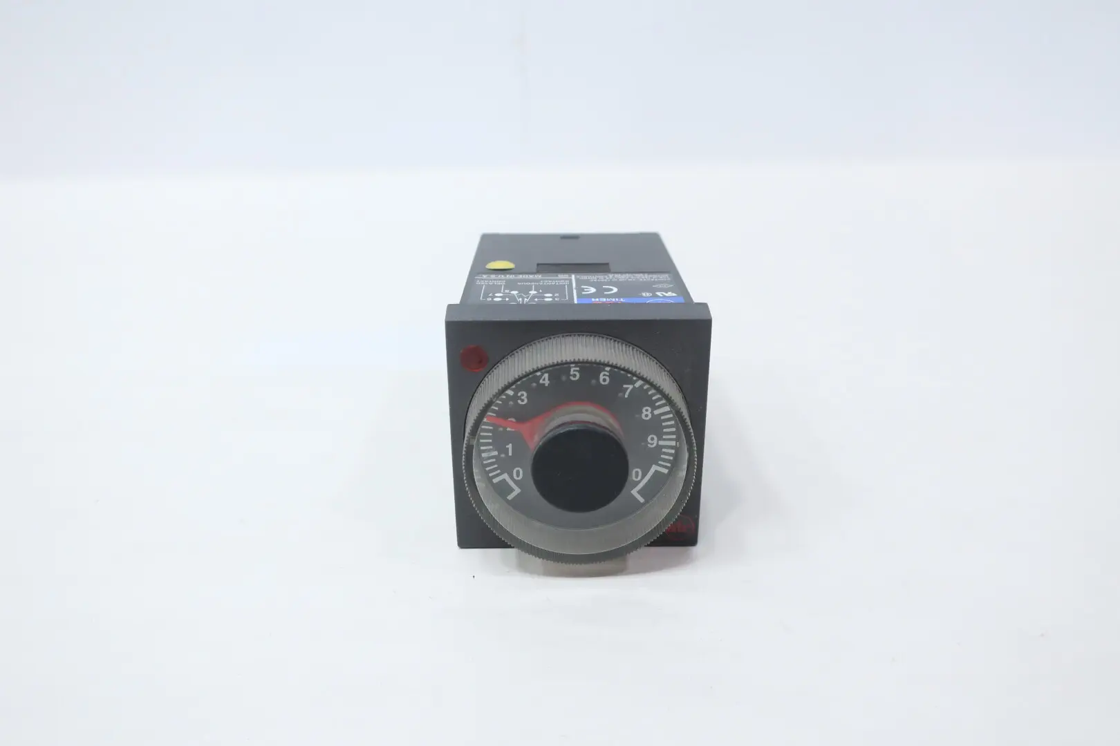 Produktfoto 1 von ATC 405A100F1X