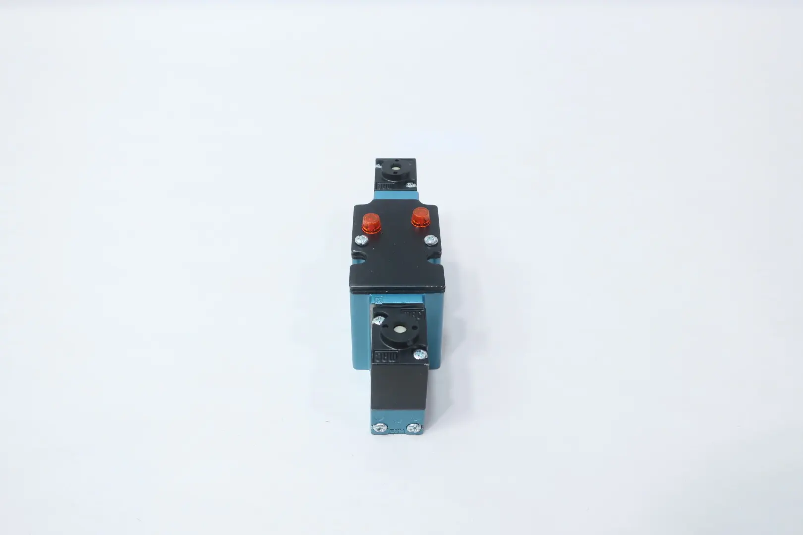 Produktfoto 1 von MAC 6243C-000-PM-591DA