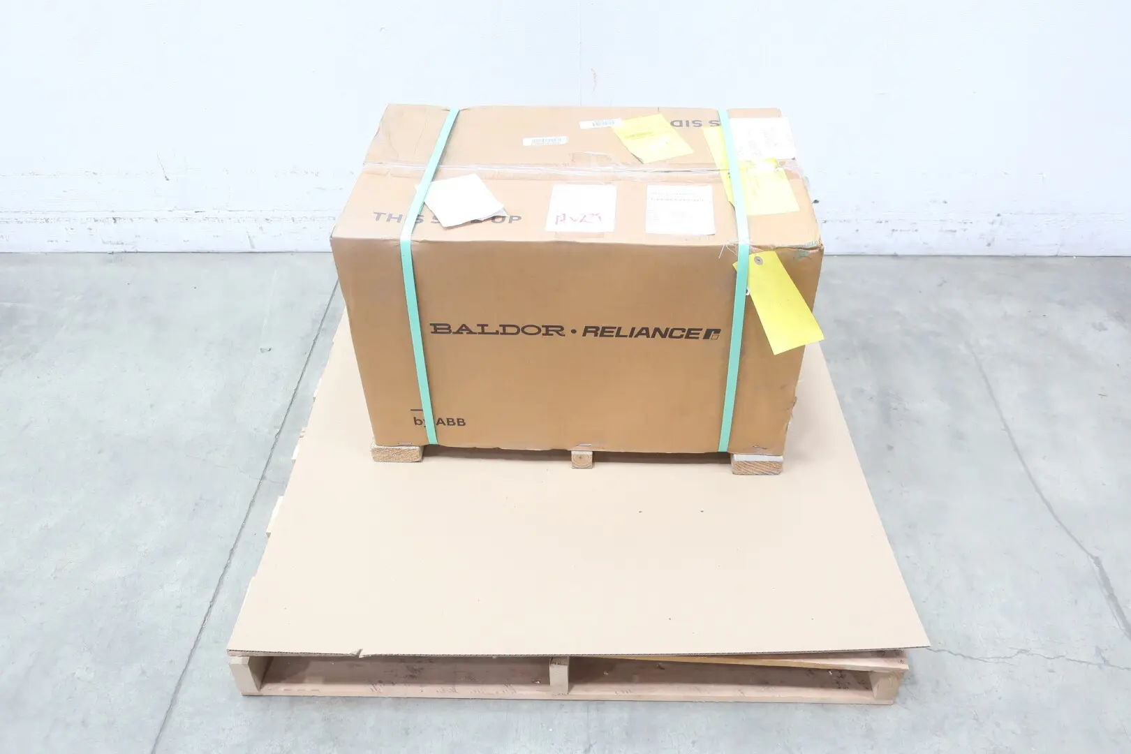 Produktfoto 1 von BALDOR CECP83774T-4