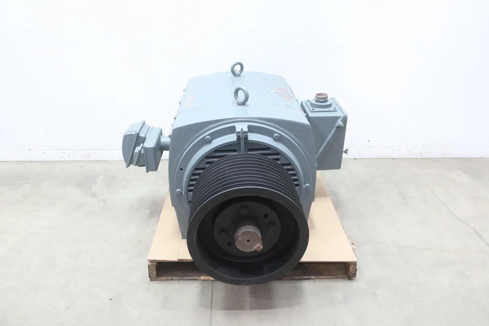 Produktfoto 1 von TECO WESTINGHOUSE F3006