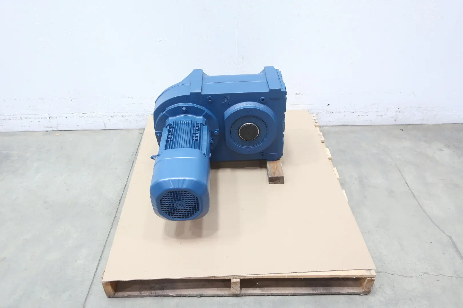 Produktfoto 1 von SEW EURODRIVE FA97DRN112M4/BE5HR