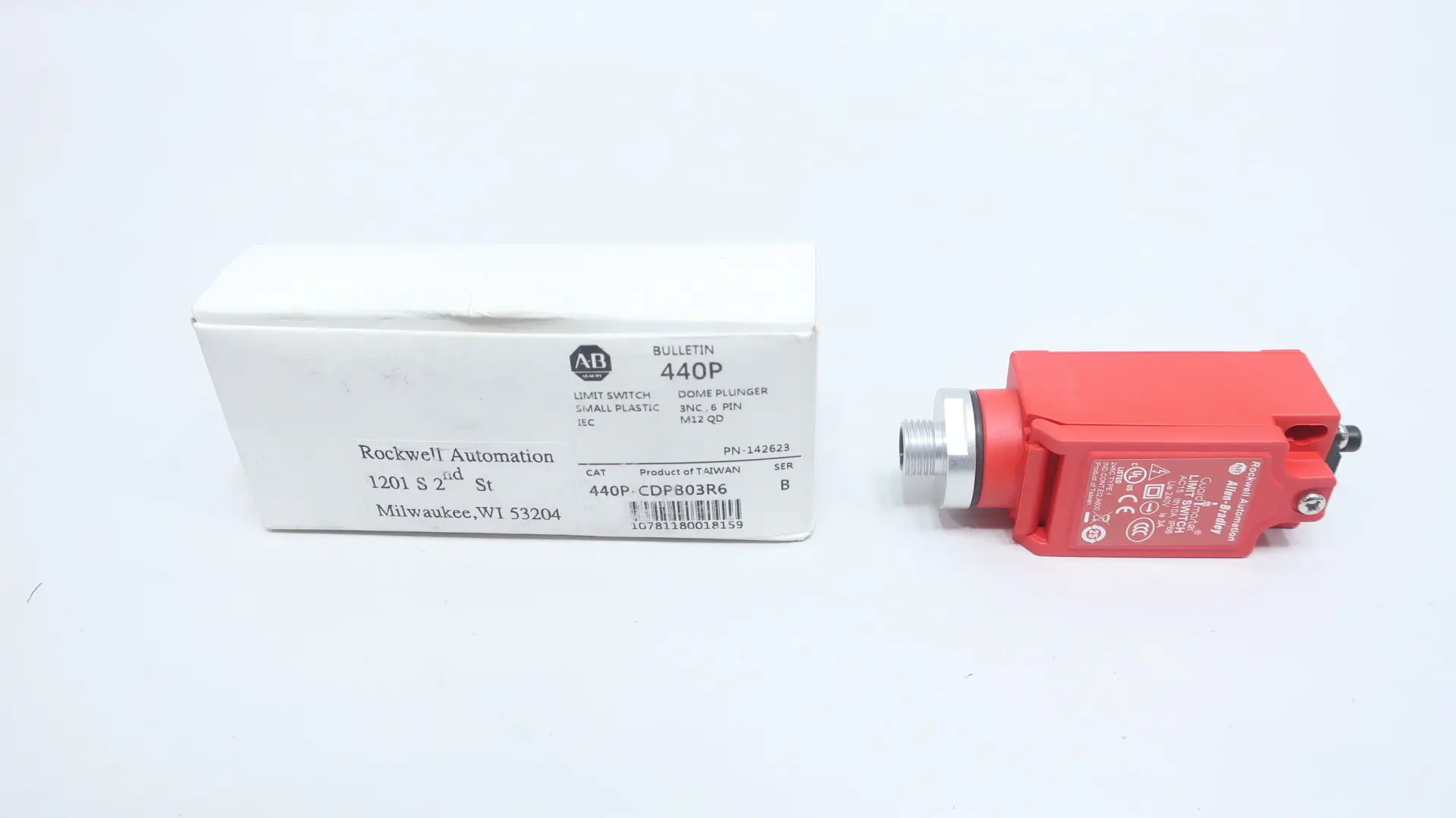 Produktfoto 1 von ALLEN BRADLEY 440P-CDPB03R6
