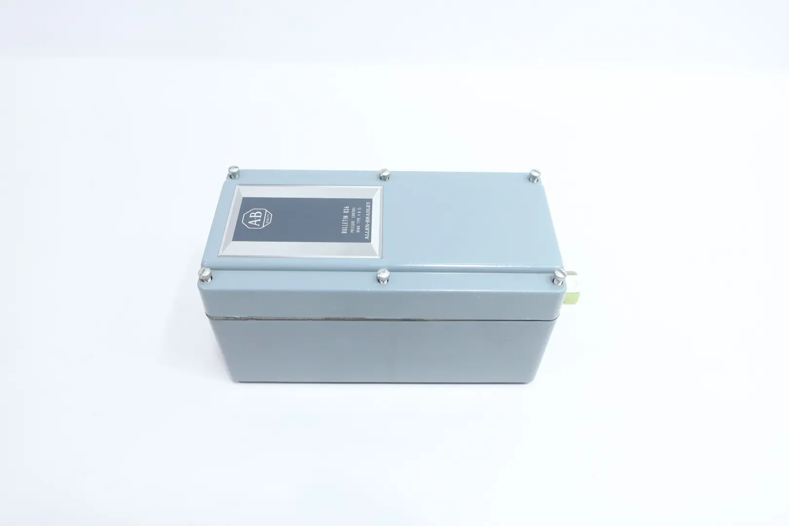 Produktfoto 1 von ALLEN BRADLEY 836-C8