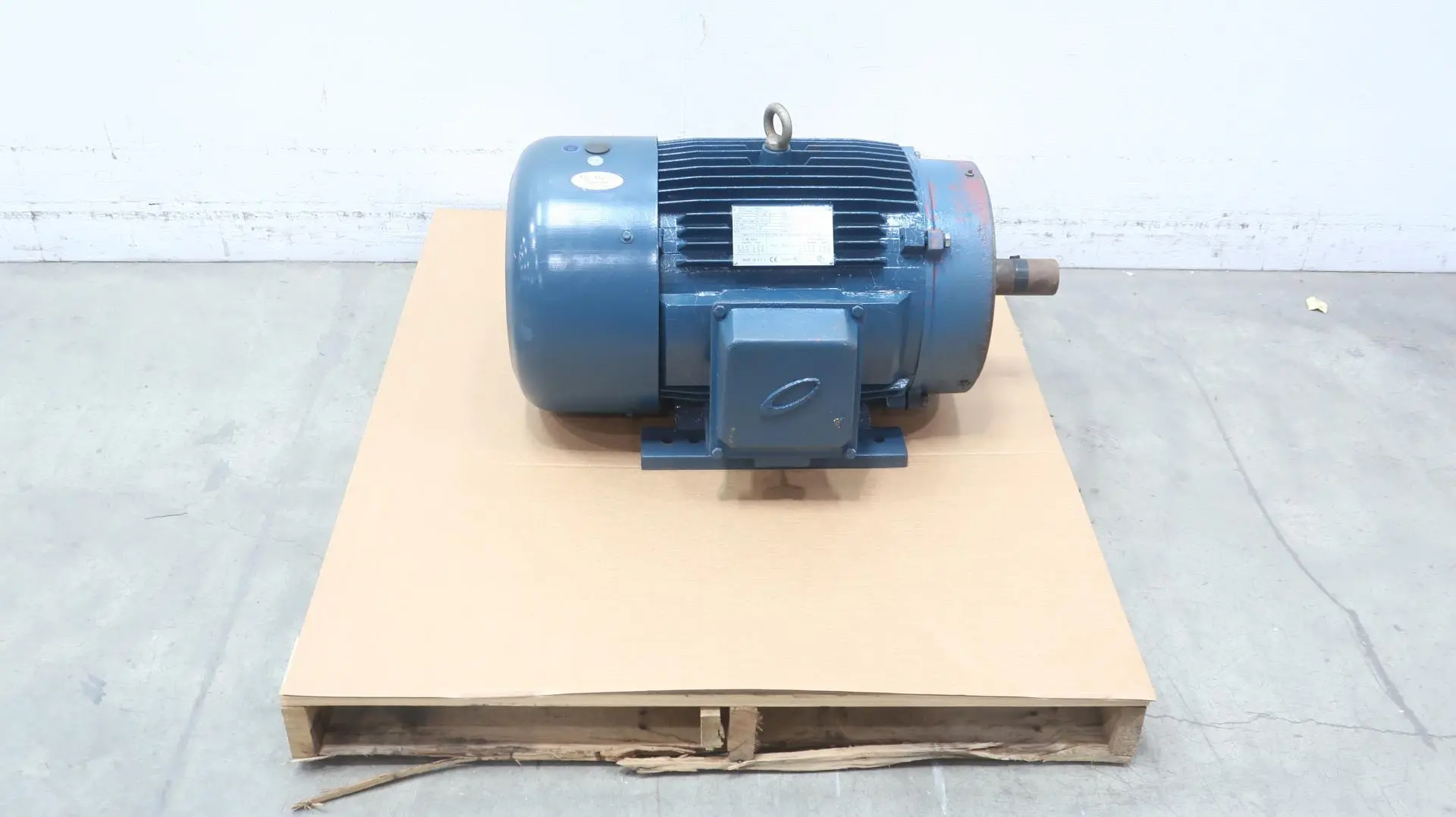MAX MOTION MQC-62W