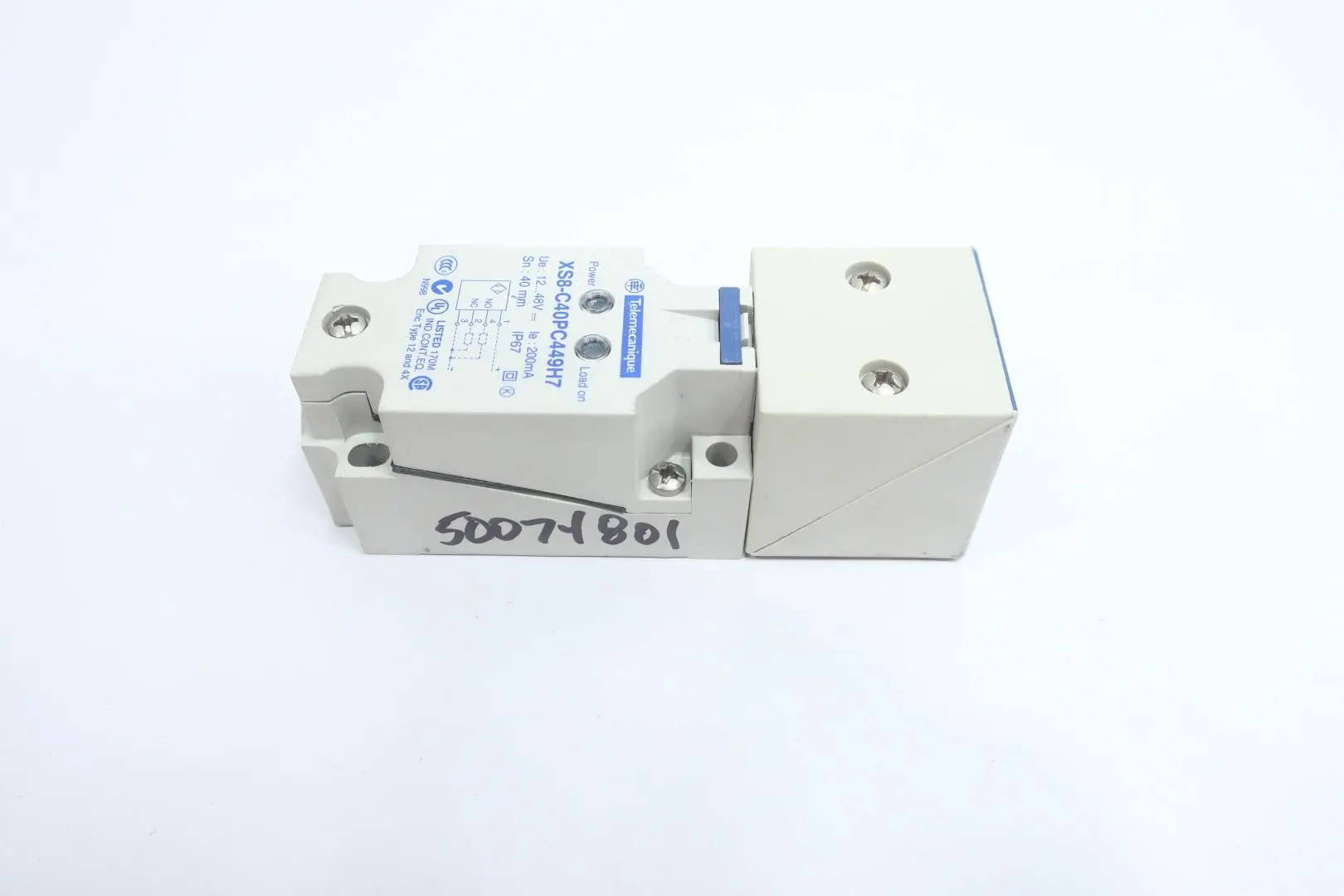 Produktfoto 1 von TELEMECANIQUE XS8-C40PC449H7