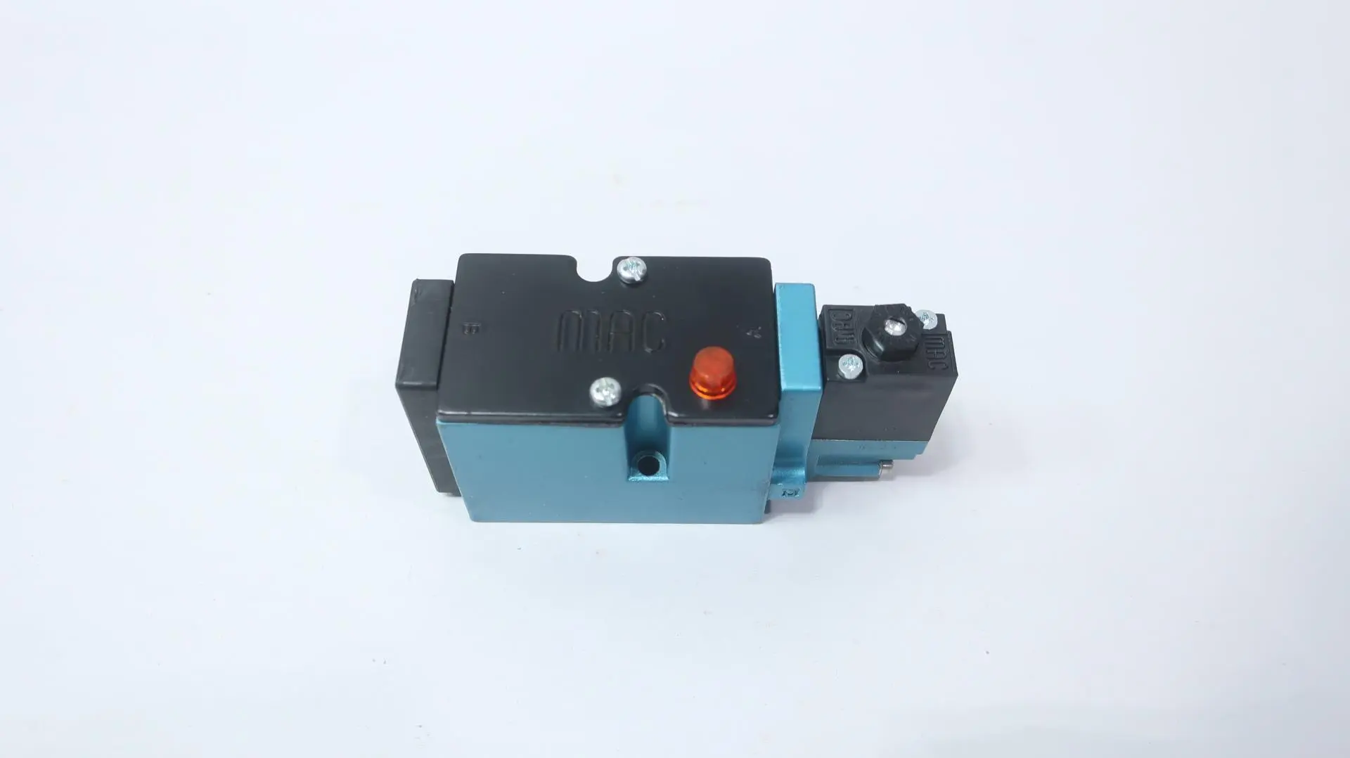 Produktfoto 1 von MAC 82A-AC-000-TM-DDAP-2DA
